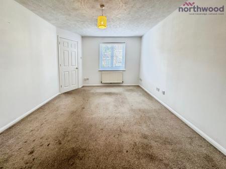 3 bedroom Terraced House to let in Churchward Gardens, Hedge End, Southampton, SO30