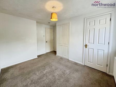 3 bedroom Terraced House to let in Churchward Gardens, Hedge End, Southampton, SO30