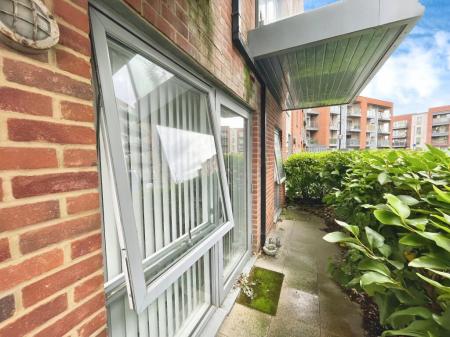 1 bedroom Flat to let in Ledbury House, Woolston, SO19