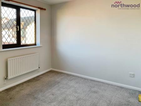 3 bedroom Semi-detached house to let in Conference Drive, Locks Heath, SO31