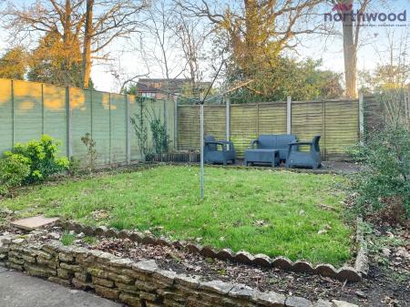 2 bedroom Semi-detached house to let in Monnow Gardens, West End, SO18