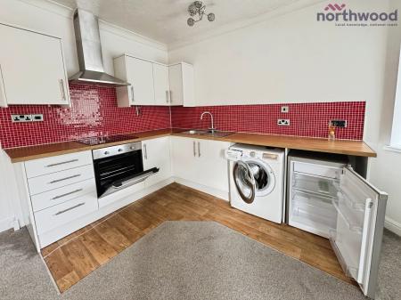 1 bedroom Studio flat to let in Portswood Road, SO17