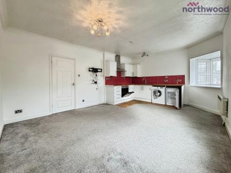 1 bedroom Studio flat to let in Portswood Road, SO17