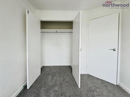 2 bedroom Flat to let in Elm Court, Westwood Road, SO17