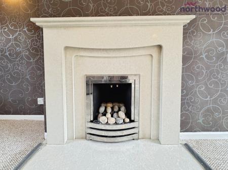 3 bedroom Semi-detached house to let in Greywell Avenue, SO16