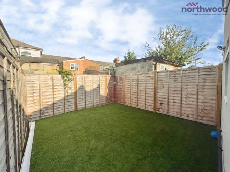 3 bedroom Terraced House to let in Derby Road, Southampton, SO14