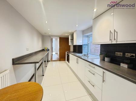3 bedroom Terraced House to let in Derby Road, Southampton, SO14