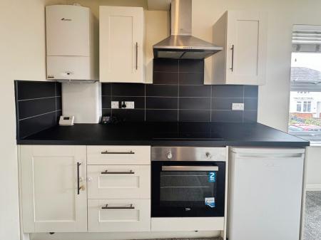 2 bedroom Flat to let in Doncaster Road, Eastleigh, SO50