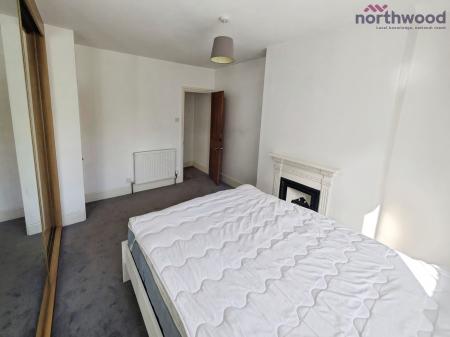 2 bedroom Semi-detached house to let in Moorgreen Road, West End, SO30