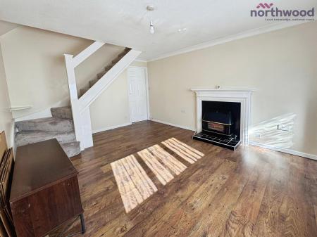 2 bedroom Semi-detached house to let in Lynn Close, West End, SO18
