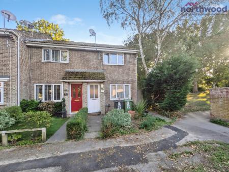 2 bedroom Flat to let in Monarch Way, West End, SO30