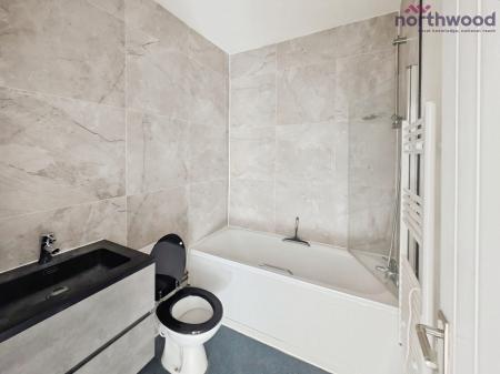 1 bedroom Flat to let in Cobbett Road, Bitterne, SO18