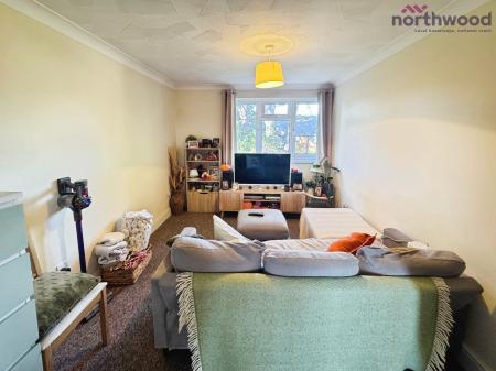 1 bedroom Maisonette to let in Kennet Close, West End, SO18