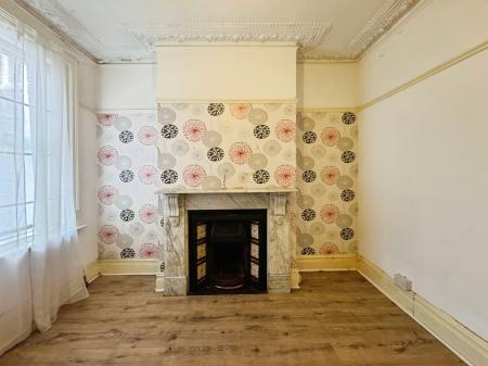 3 bedroom Terraced House to let in Atherley Road, Southampton, SO15