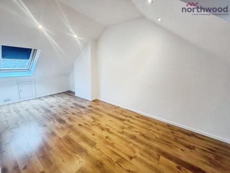 4 bedroom Maisonette to let in Kings Close, SO43 7AG