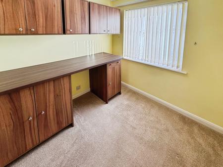 3 bedroom Detached house to let in Brookwood Road, SO16
