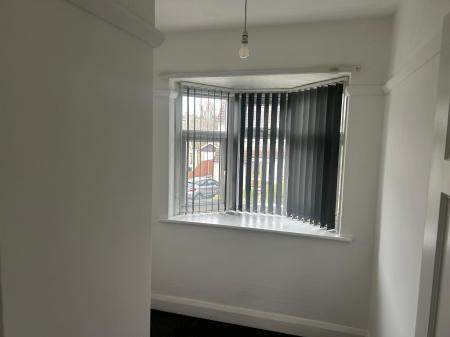 4 bedroom Semi-detached house to let in Arundel Road, Harold Wood, RM3