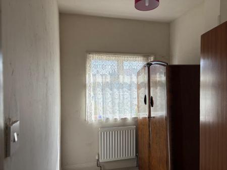 3 bedroom Terraced House to let in Tintern Avenue, Westcliff-on-Sea, SS0