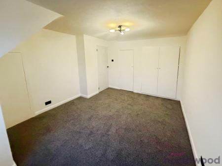 3 bedroom Semi-detached house for sale in Greenways, Benfleet, SS7