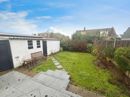 3 bedroom Semi-detached house for sale in Greenways, Benfleet, SS7