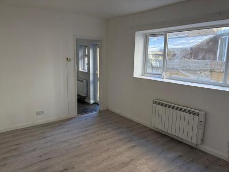 1 bedroom Flat to let in York Road, Southend-on-Sea, SS1