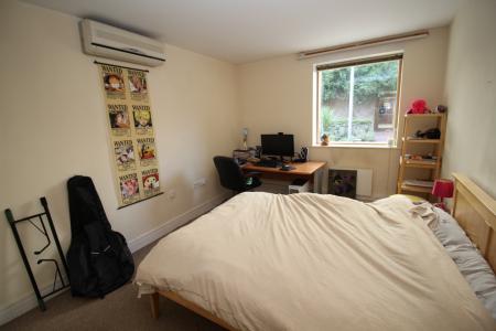 2 bedroom Flat for sale in 2a Lower Chatham Street, Manchester, M1