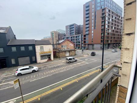 2 bedroom Flat for sale in Middlewood Street, Salford, M5