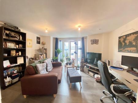 2 bedroom Flat for sale in Middlewood Street, Salford, M5