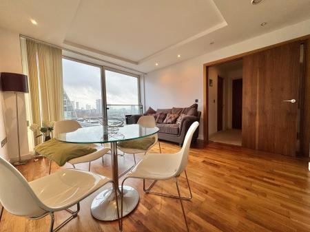 1 bedroom Flat for sale in 94 The Quays, Salford, M50