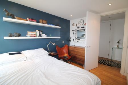 2 bedroom Flat for sale in 96 The Quays, Salford, M50