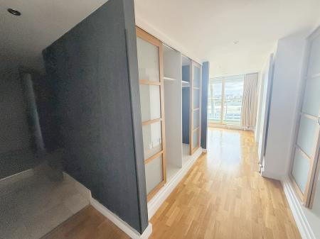3 bedroom Penthouse for sale in 96 The Quays, Salford Quays, Salford, M50