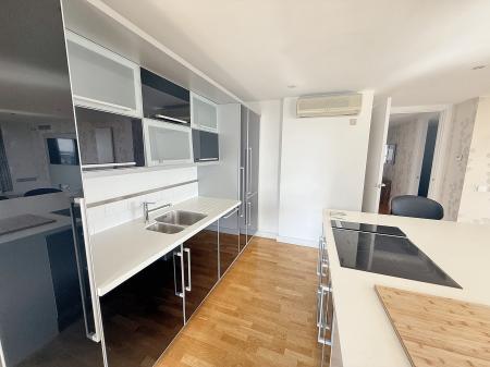 3 bedroom Penthouse for sale in 96 The Quays, Salford Quays, Salford, M50