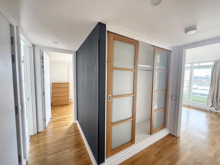 3 bedroom Penthouse for sale in 96 The Quays, Salford Quays, Salford, M50