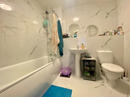 2 bedroom Flat for sale in Bengal Street, Manchester, M4