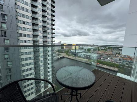 1 bedroom Flat for sale in Blue, Salford Quays, Salford, M50