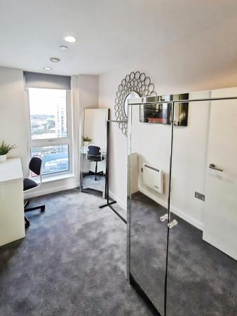 3 bedroom Flat for sale in The Heart, Media City M50 2TH