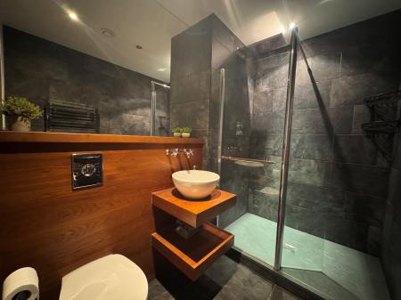 2 bedroom Flat for sale in Clowes Street, Salford, M3