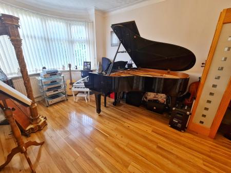 3 bedroom Semi-detached house for sale in Conway Road, Sale Moor, Sale, M33