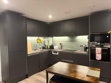 1 bedroom Flat for sale in Red, Salford, M50