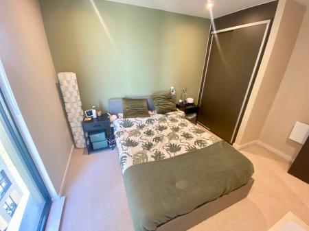 1 bedroom Flat for sale in Red, Salford, M50