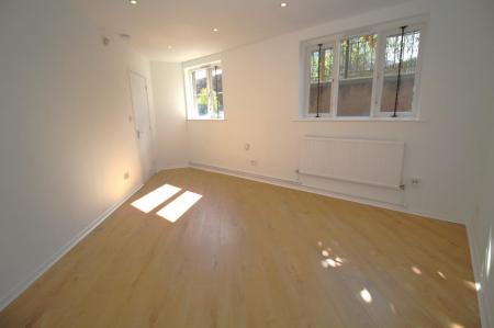 2 bedroom Maisonette for sale in Store Street, Manchester, M1
