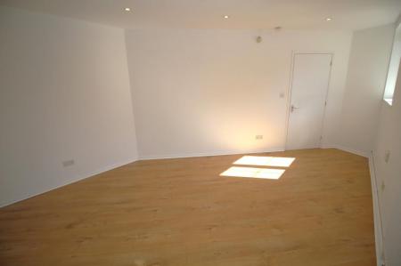 2 bedroom Maisonette for sale in Store Street, Manchester, M1