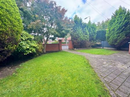 3 bedroom Semi-detached house for sale in Walton Road, Brooklands, Sale, M33