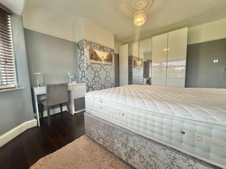 3 bedroom Semi-detached house for sale in Walton Road, Brooklands, Sale, M33