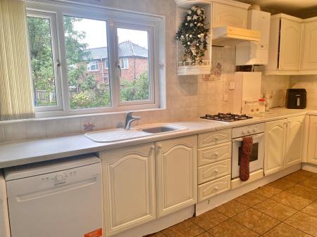 3 bedroom Terraced House for sale in Werneth, Fallowfield, Manchester, M14