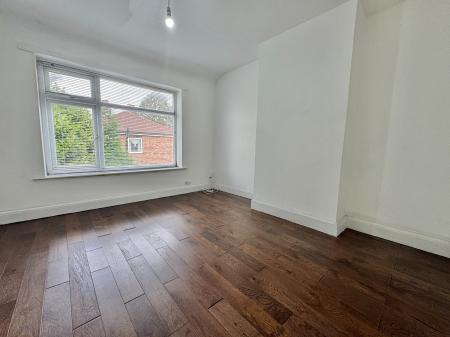 3 bedroom Semi-detached house for sale in Woodhouse Lane, Sale, M33