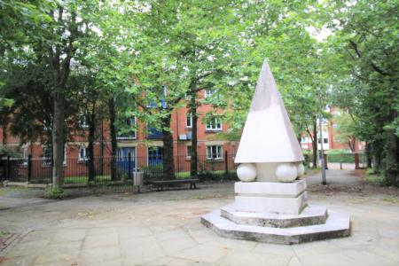 2 bedroom Flat to let in Cleminson Street, Salford, M3