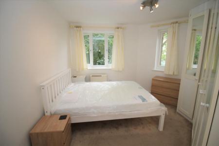 2 bedroom Flat to let in Cleminson Street, Salford, M3