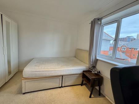 2 bedroom Flat for sale in The Quays, Salford Quays, Salford, M50