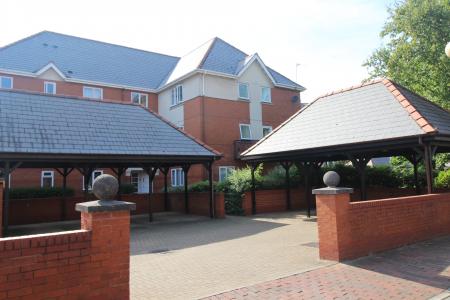 2 bedroom Flat for sale in The Quays, Salford Quays, Salford, M50